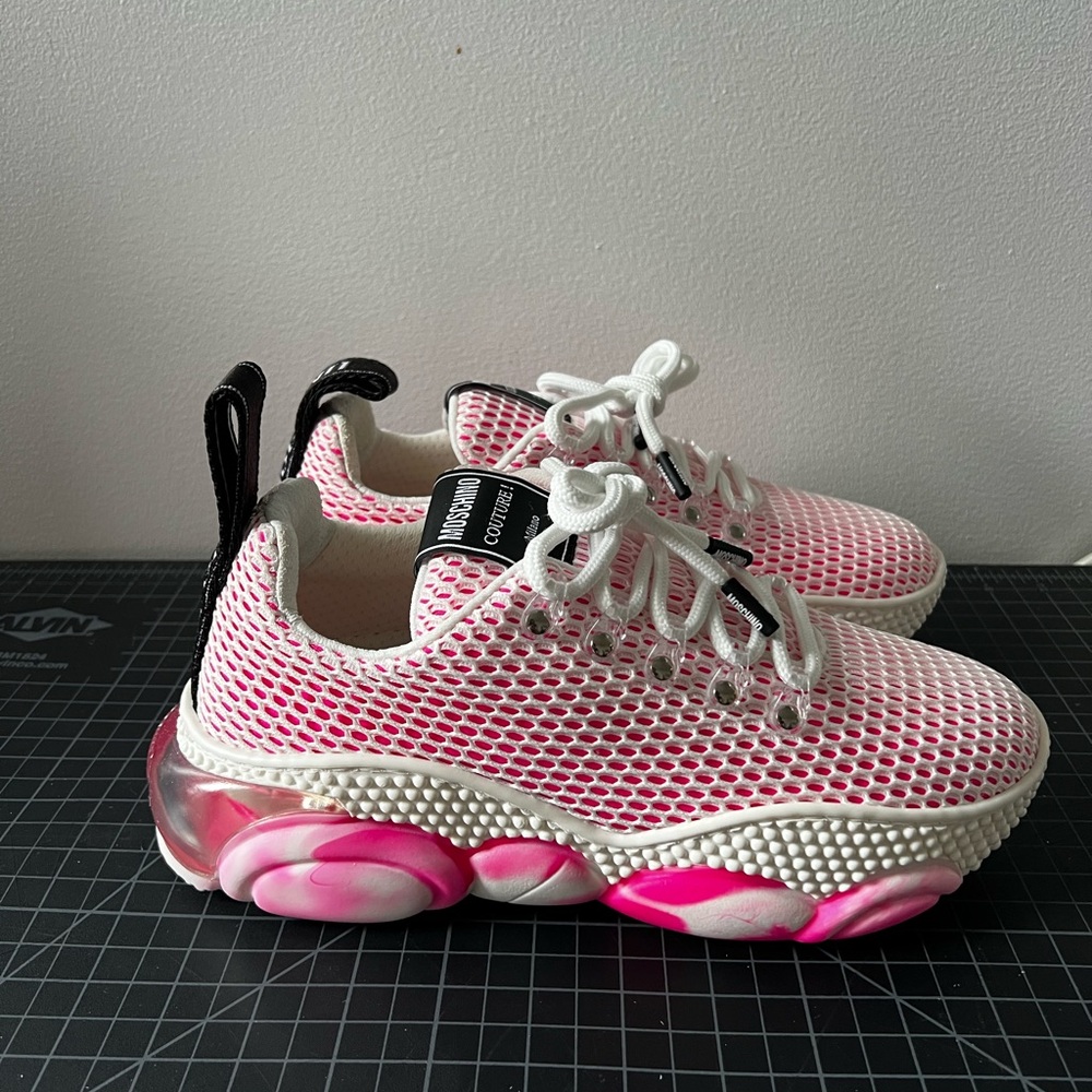 Moschino Couture Pink Mesh Bubble Sole Sneakers EU 39 –‎ New w/ Dust Bag